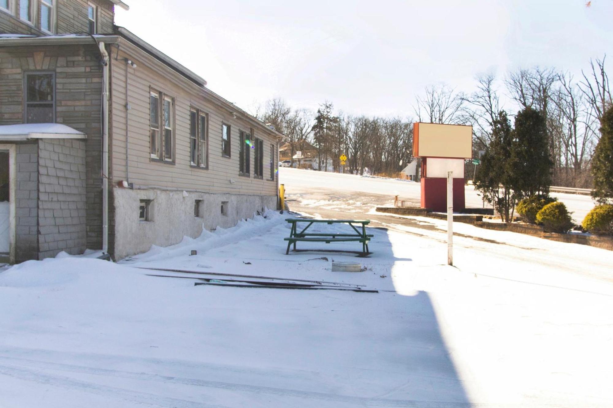 Oyo Hotel Wilkes-Barre East Exterior foto
